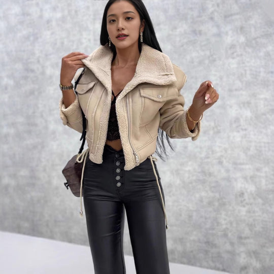Damen Cropped Teddyjacke mit stylischem Kragen EB