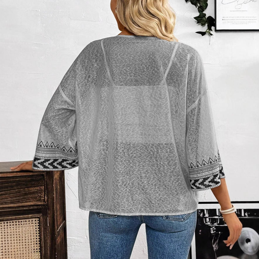 Damen Leichtes und luftiges Strickcardigan mit ethnischem Muster EB