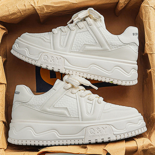 Damen Sportliche Sneakers mit modischer Plateau-Sohle und atmungsaktivem Obermaterial EB
