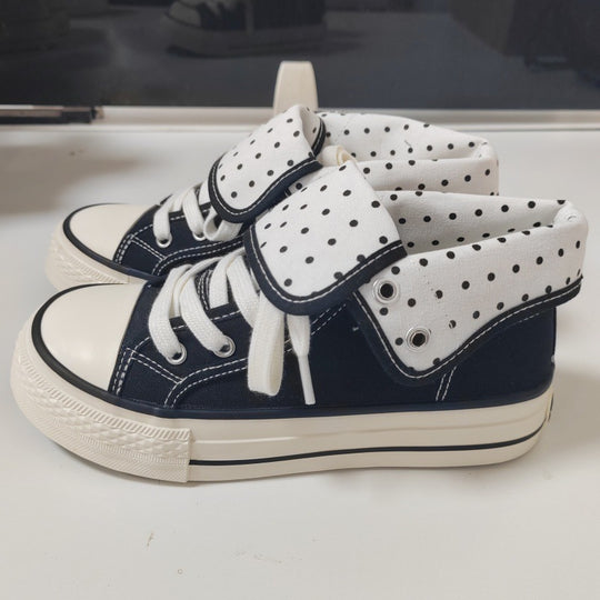 Damen Verspielte Sneakers mit abklappbarem Kragen und punktiertem Innenfutter EB