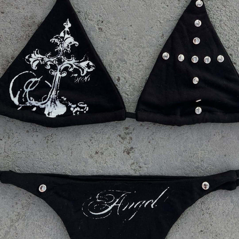 Damen Bikini-Set mit ausgefallenen Details und einzigartigen Akzenten EB