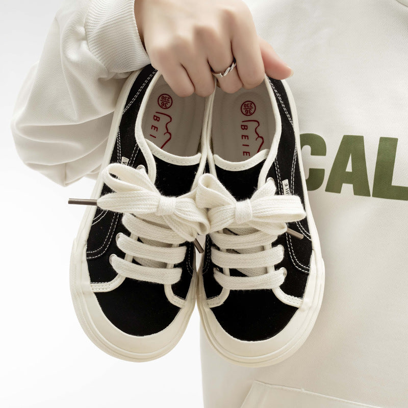 Damen Sneakers aus strapazierfähigem Canvas-Material mit rutschfester Gummisohle EB