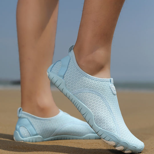 Damen nan leichte und flexible Wasserschuhe mit atmungsaktivem Strick-Obermaterial und rutschfester Profilsohle EB