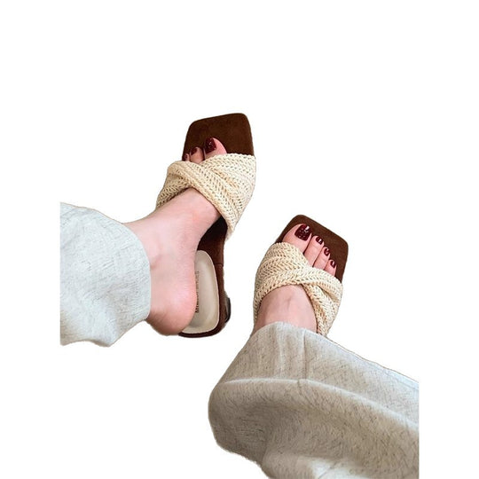 Damen trendige Badesandalen mit geflochtenem Riemendesign EB