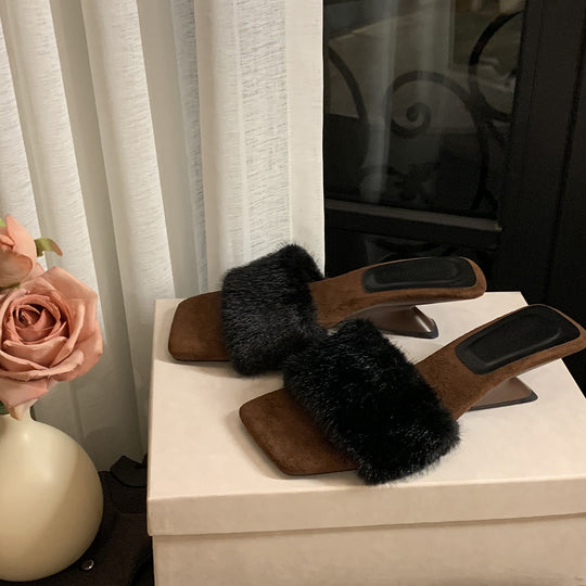 Damen Slipper mit luxuriösem Kunstfell und elegantem Blockabsatz EB