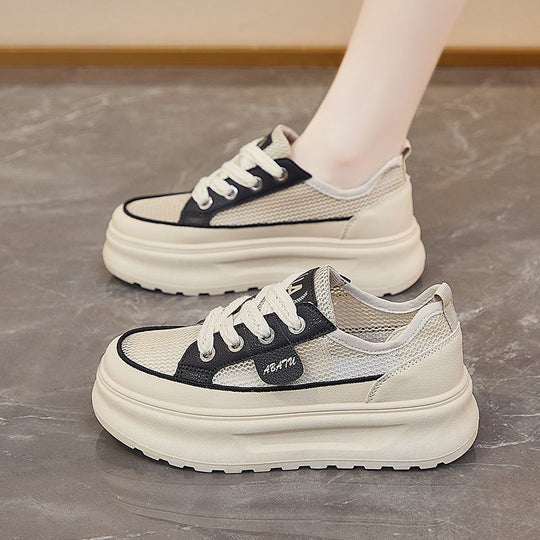 Damen Leichte Wedge‑Sneaker mit Netzgewebe, ergonomischer Memory‑Innensohle und profilierter Laufsohle EB