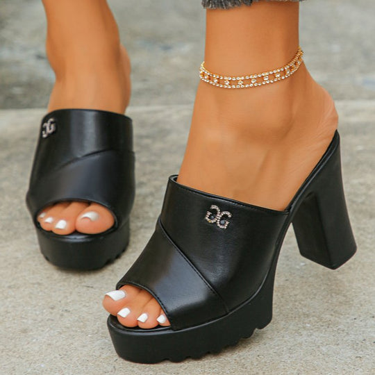 Damen Plateau-Pantoletten mit elegantem Riemendesign und bequemer Sohle EB