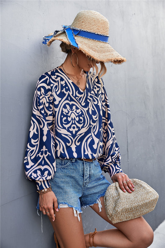 Damen Bluse mit elegantem Barockmuster und lässigen Puffärmeln EB