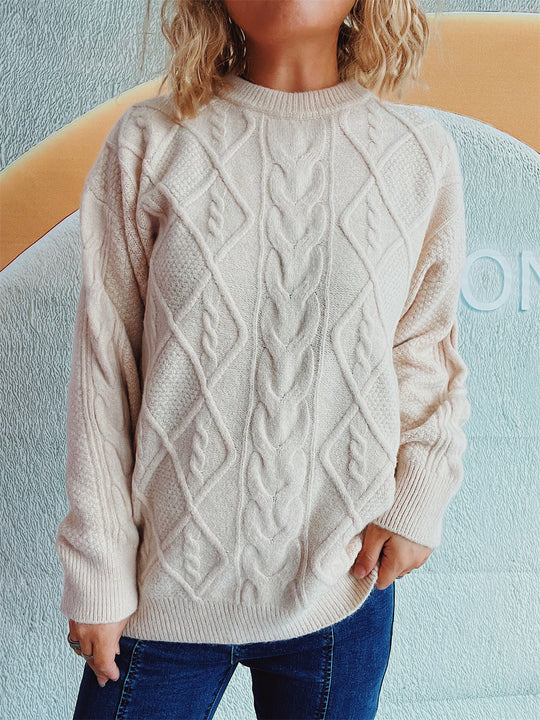 Damen Grobstrickpullover mit elegantem Zopfdesign und lässigem Schnitt EB