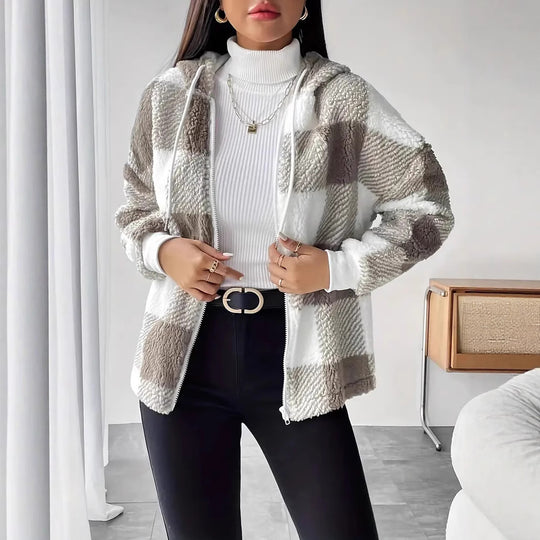Damen Kuschelige Kapuzenjacke im Karodesign EB