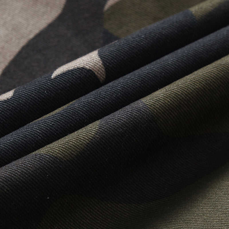Herren Camouflage-Fieldjacke im Utility‑Look mit Mehrfach‑Taschen und Schulterepauletten EB