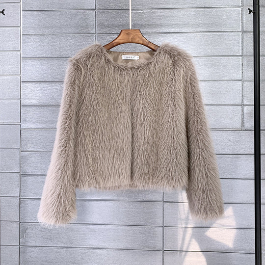 Damen Flauschige Kurzjacke aus hochwertigem Kunstfell mit eleganten Ärmeln EB