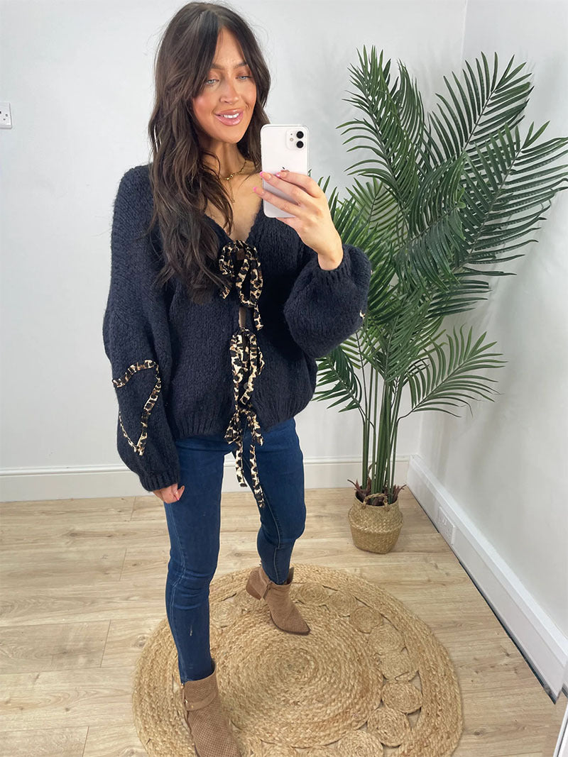 Damen lässiger Strickpullover mit verspielten Details EB