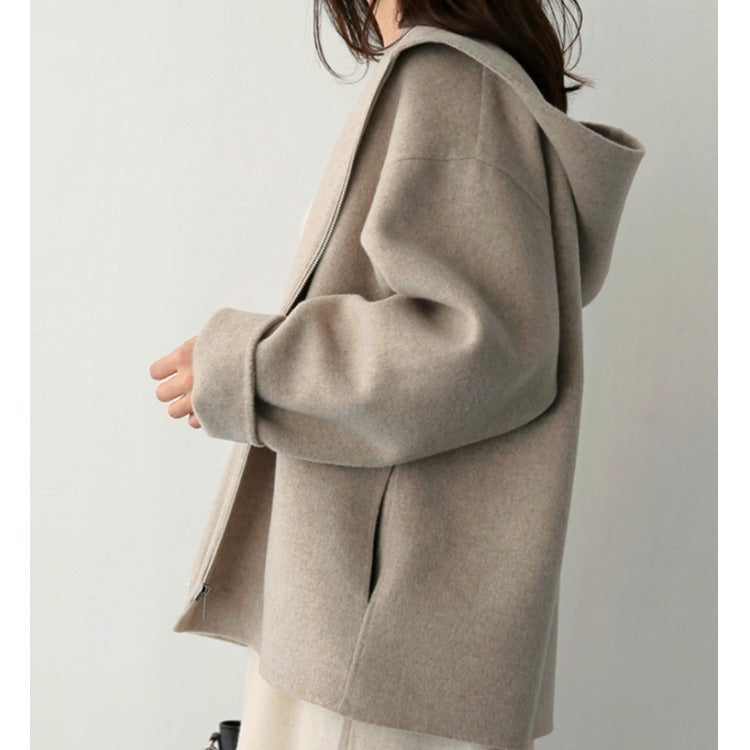 Damen Modische und elegante Kapuzenjacke aus weichem Material EB