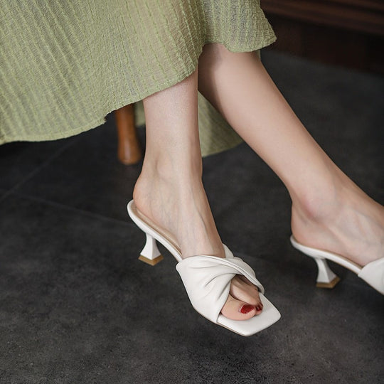 Damen Slipper mit dekorativem Knotendesign und bequemem Absatz EB