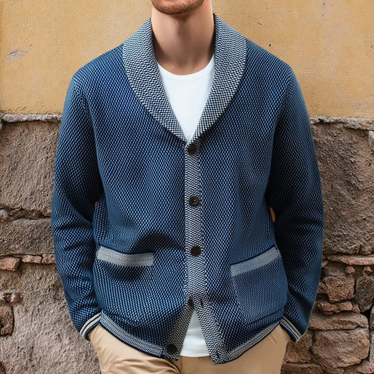 Herren Strickjacke mit eleganten Knopfdetails und breitem Schalkragen EB