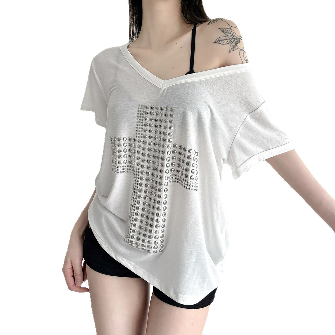 Damen V-Ausschnitt T-Shirt mit stilvollem Nieten-Dekor EB