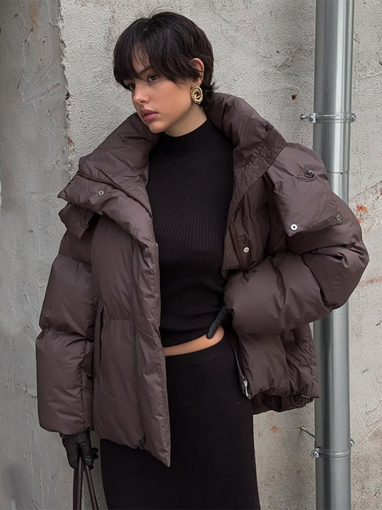 Damen Oversized Daunenjacke mit modischem Stehkragen EB