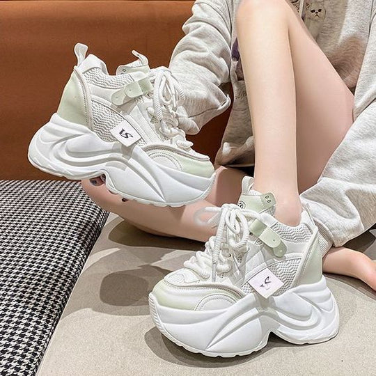 Damen Plattform-Sneaker mit atmungsaktivem Mesh und gepolsterter Sohle EB