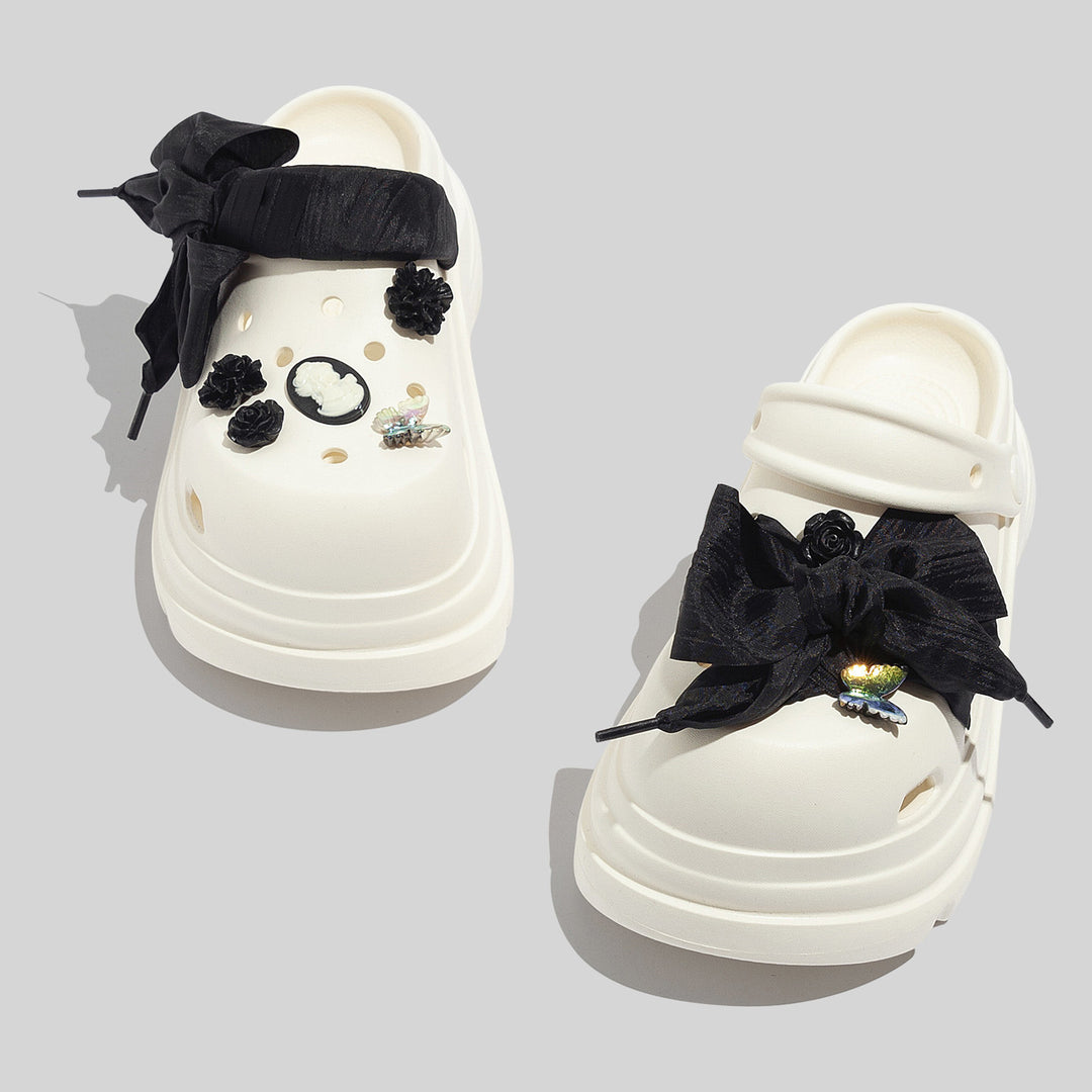 Damen Modische Clogs mit dekorativen Applikationen und komfortabler Sohle EB