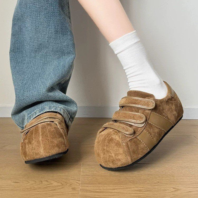 Damen Clogs mit praktischem Klettverschluss und weichem Wildlederobermaterial EB