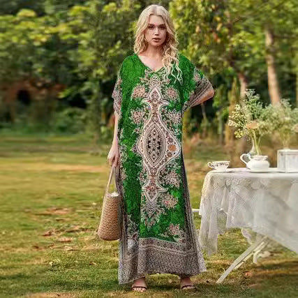 Damen Maxikleid mit detailliertem Floral- und Paisleydesign EB