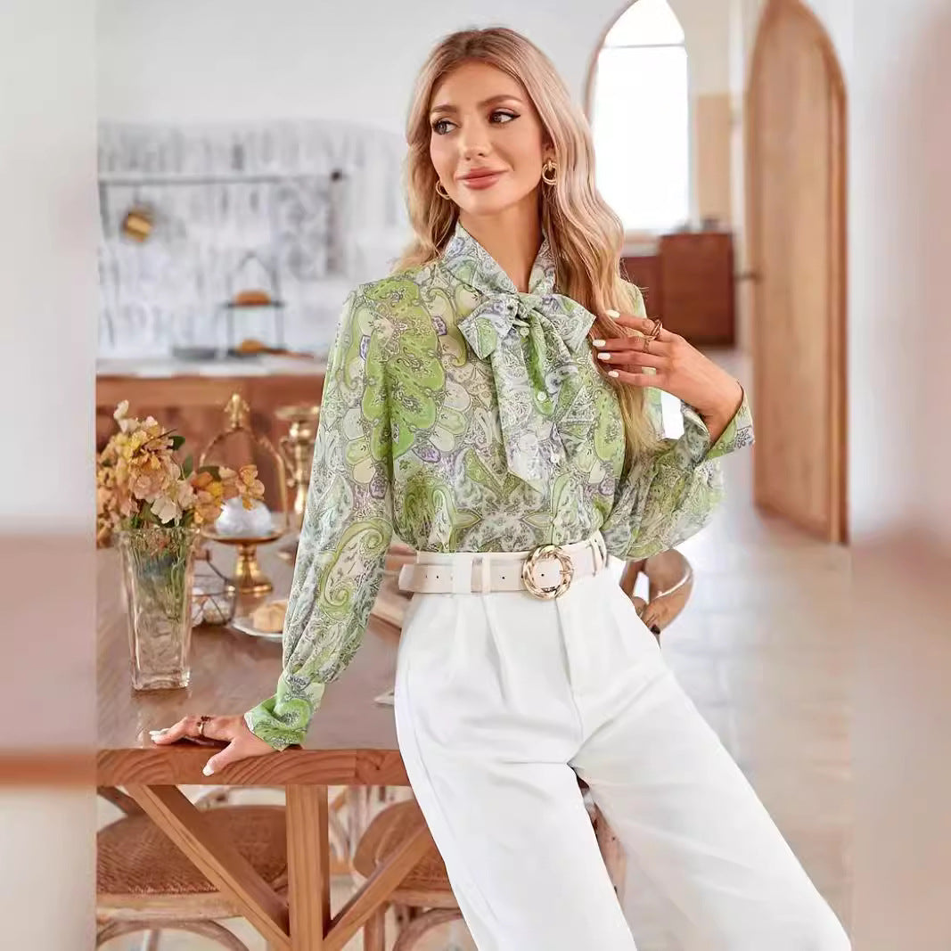 Damen Bluse mit Schleifenkragen und floralem Muster EB
