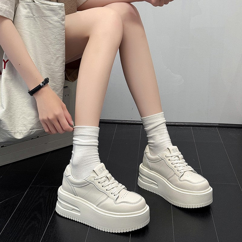 Damen Plateau-Sneaker mit trendiger Profilsohle und komfortabler Polsterung EB