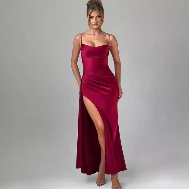 Damen Elegantes Maxikleid mit verführerischem Schlitz und schulterfreiem Design EB