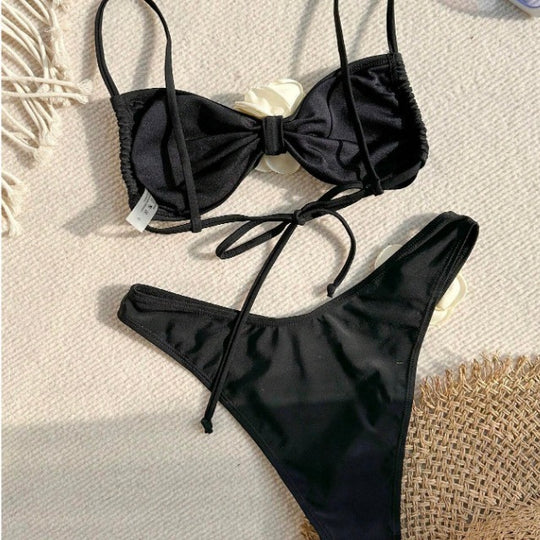 Damen Hochgeschlossener Bikini mit raffinierten Blumenapplikationen EB