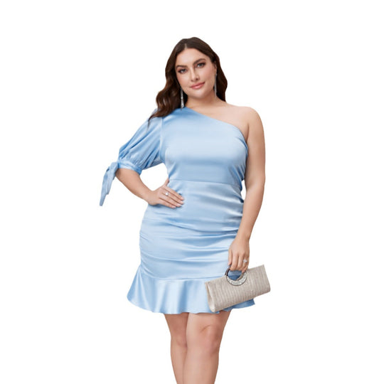 Damen Figurbetontes Kleid mit asymmetrischem Ärmel und Rüschenabschluss EB