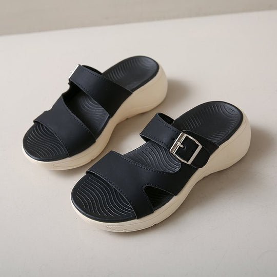 Damen Riemensandalen mit verstellbarem Schnallenverschluss EB
