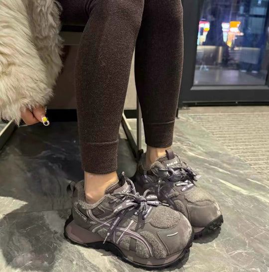 Damen Sportliche Sneakers mit warmem Innenfutter und rutschfester Laufsohle EB
