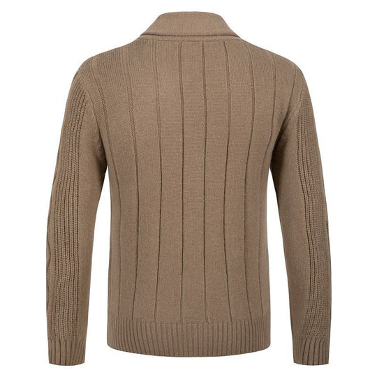 Herren Strickjacke mit innovativem Zopfmuster und gemütlichem Schnitt EB