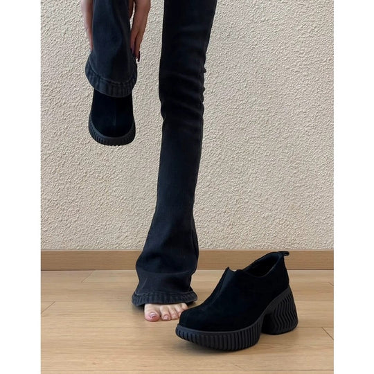 Damen Chunky Slipper mit breiter Gummisohle und elastischem Einschlupf EB