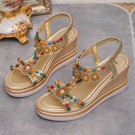 Damen Wedge-Sandalen mit buntem Schmuckdesign und komfortabler Sohle EB