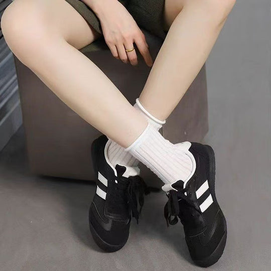 Damen Sportliche Sneakers mit atmungsaktiver Mesh-Konstruktion und rutschfester Sohle EB