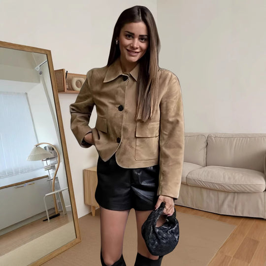 Damen modische Wildlederjacke mit aufgesetzten Taschen EB