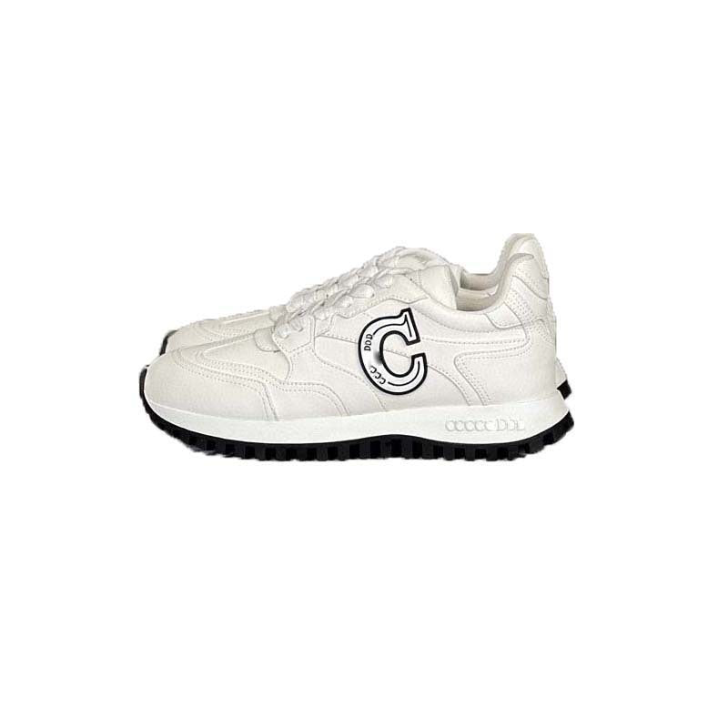 Damen Sportliche Sneaker mit gepolsterter Innensohle und rutschfester Laufsohle EB