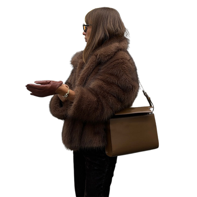 Damen Kunstfelljacke mit voluminösem Schnitt und elegantem Design EB