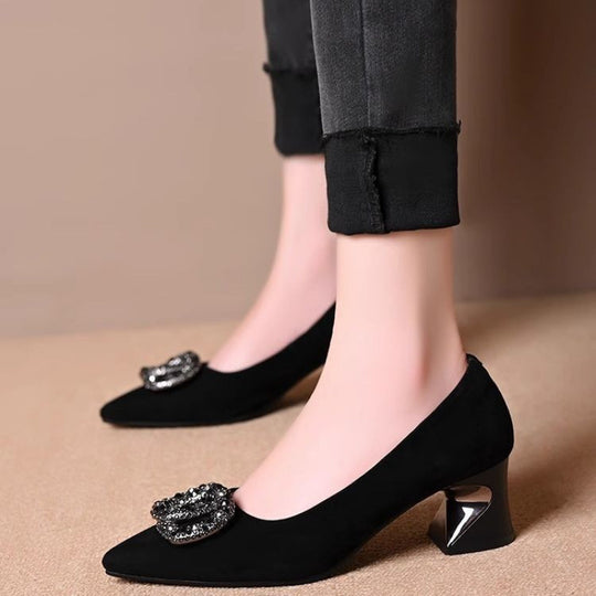Damen Elegante Pumps mit Schmuckapplikation EB