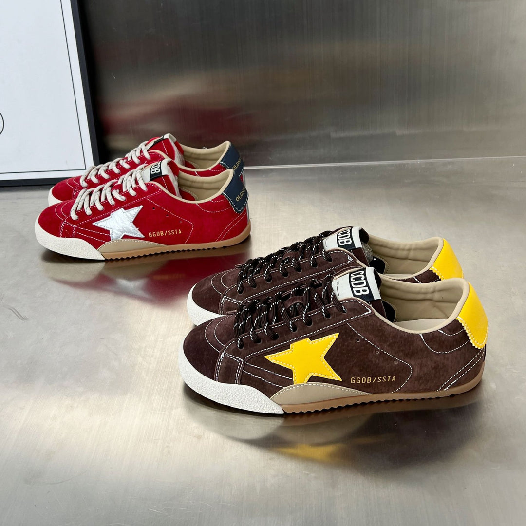 Damen Veloursleder Sneakers mit reflektierenden Akzenten und bequemer Sohle EB