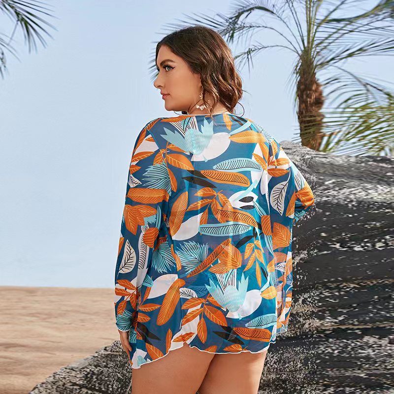 Damen Bikini-Set mit floralem Wickeloberteil und eleganter Strandjacke EB