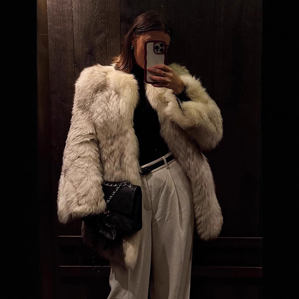 Damen Kunstpelzjacke mit luxuriösem Design und modischem Schnit EB