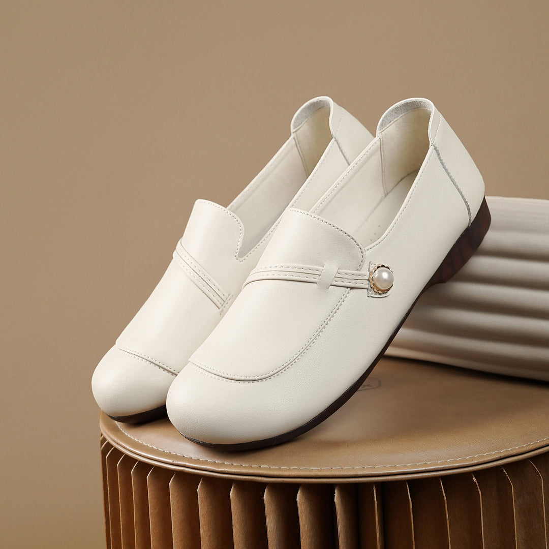 Damen Elegante Mokassins mit geschmackvollem Perlenschnalle EB