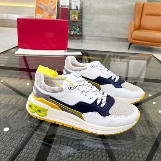 Damen Sportliche Sneakers mit dynamischem Dämpfungssystem EB