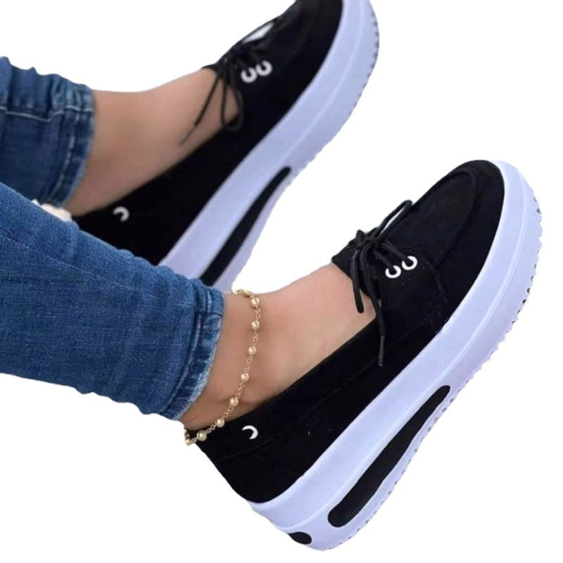 Damen Sneaker mit stylischem Plateau und komfortabler Sohle EB