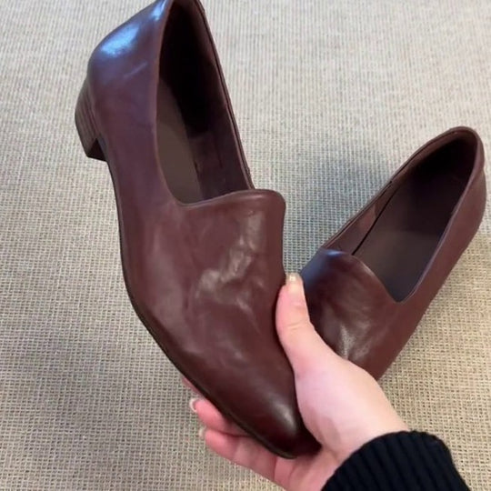 Damen spitz zulaufende Mokassins mit elegantem Schlupfdesign EB