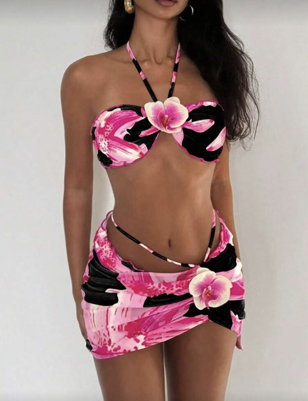 Damen Bikini-Set mit floralem Design und verspieltem Wickelrock EB