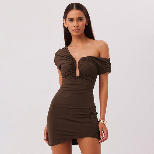 Damen Minikleid mit asymmetrischem Schnitt und figurverzierten Rüschendetails EB